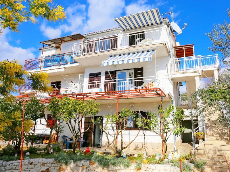Apartmani Gabric Трогир Экстерьер фото