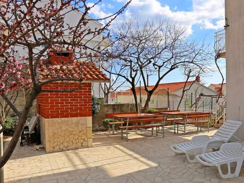 Apartmani Gabric Трогир Экстерьер фото